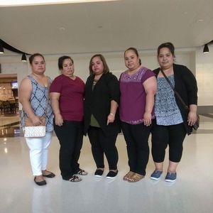 Meet your Posher, Larraine