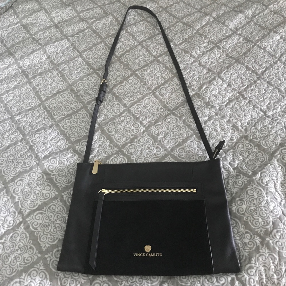 Vince Camuto purse