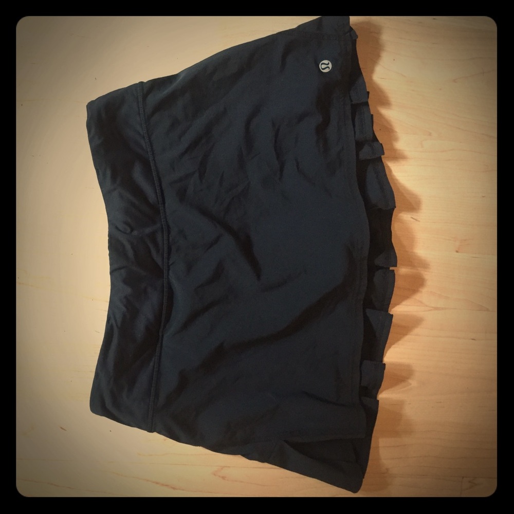 Lululemon Run Speed Skirt (black)