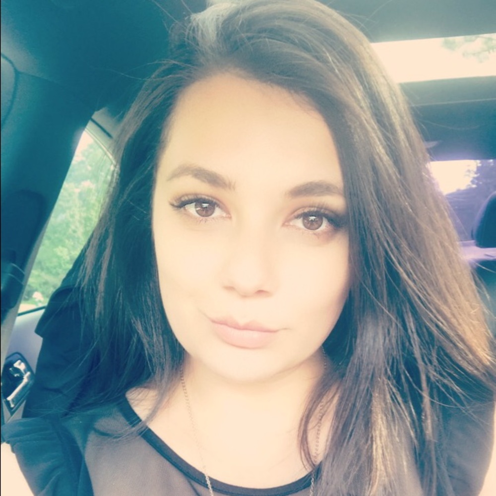 Meet your Posher, Betianna