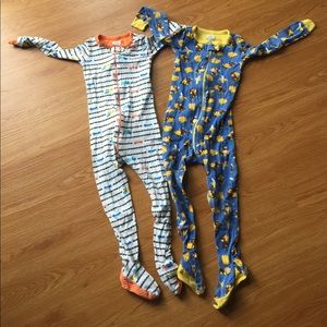 2 boys pajamas (4T)