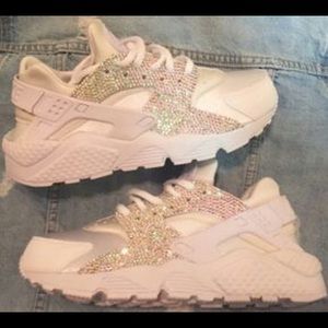 Meet your Posher, Zina