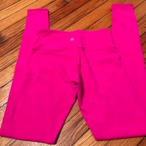 REVERSIBLE!!! Hot pink/black lululemon wonderunder