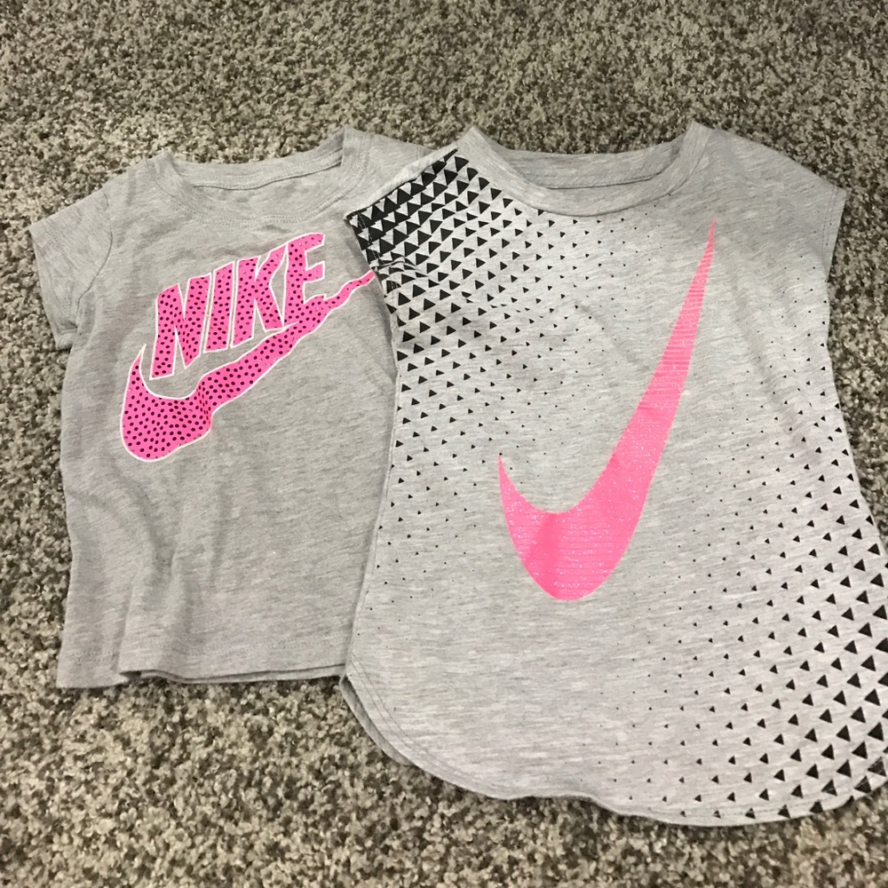 Nike size 2t T-shirts