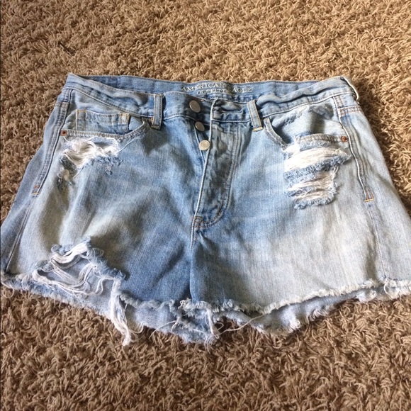 American Eagle distressed shorts - Picture 1 of 4