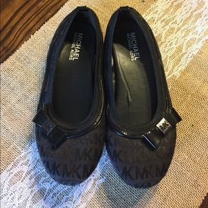 Girls Michael Kors flats