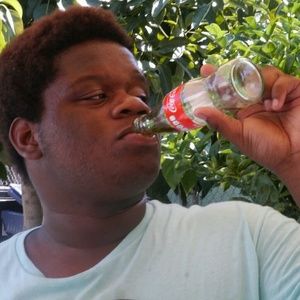 Meet your Posher, Sam