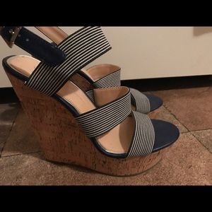 New Jessica Simpson wedges !!!