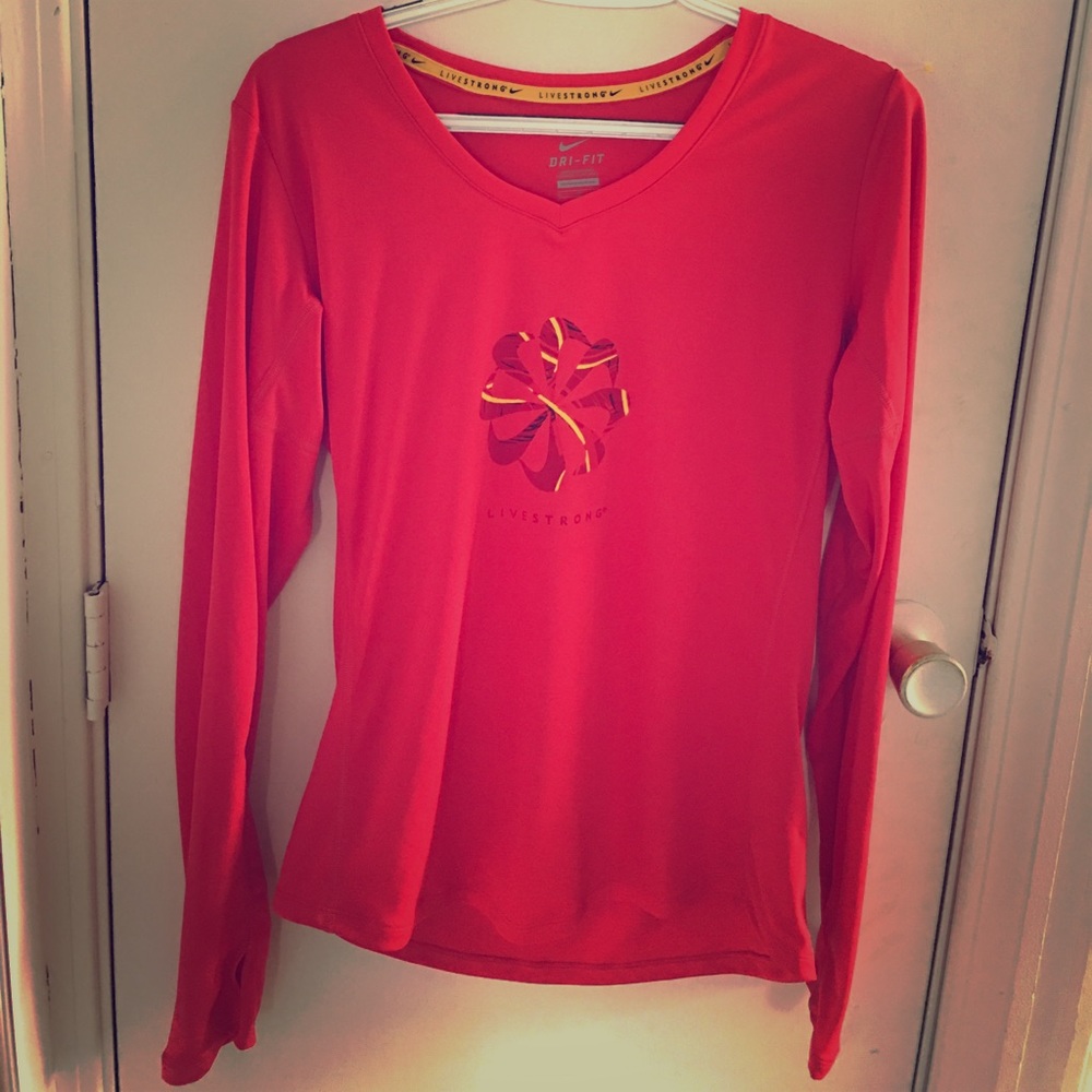 Live strong Nike dri fit