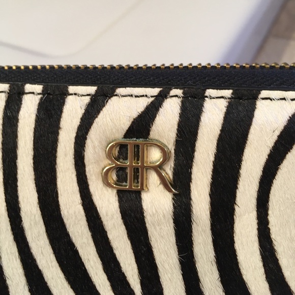 Banana Republic wallet- excellent condition! NWOT! - Picture 4 of 5