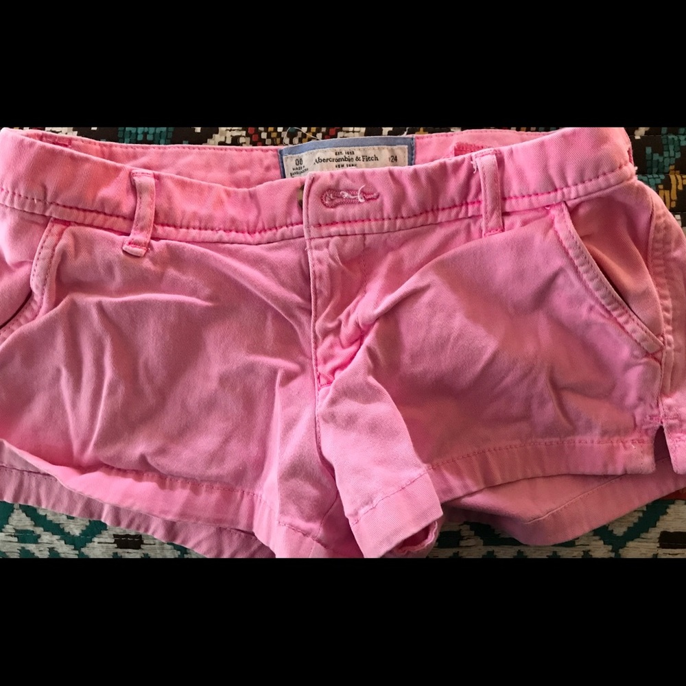 Abercrombie & Fitch pink shorts