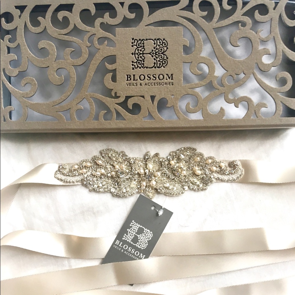NWT Kleinfeld's Bridal Sash