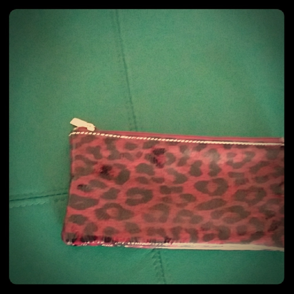 Clutch wallet