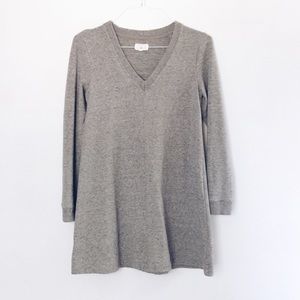 Lou & Grey Gray Sweatshirt V-Neck Dress