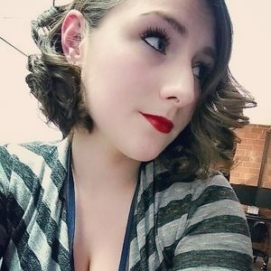 Meet your Posher, Teressa