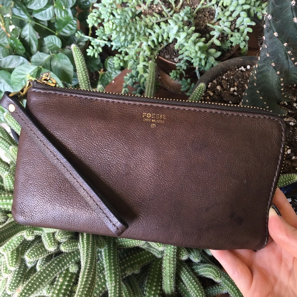 Grey Emma Long Zip Fossil Wallet