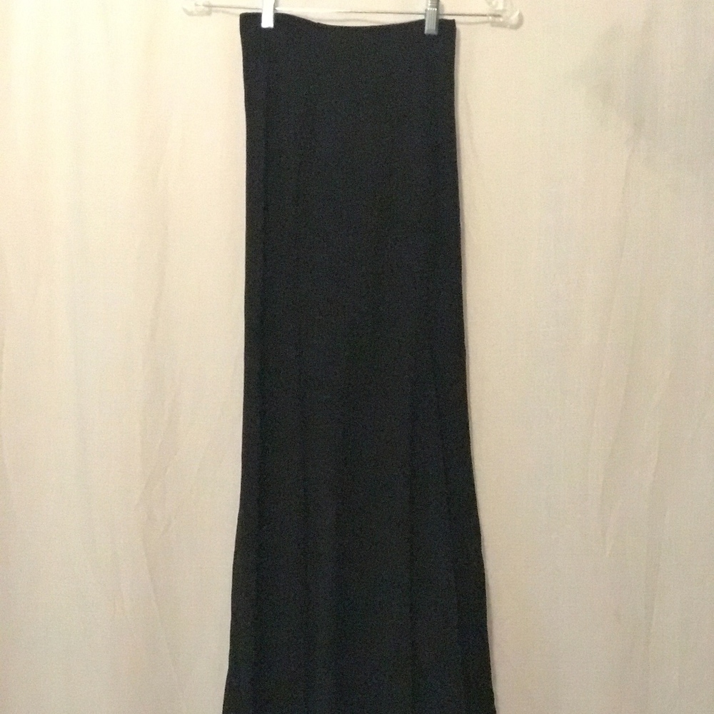 Nadia Tarr black maxi skirt