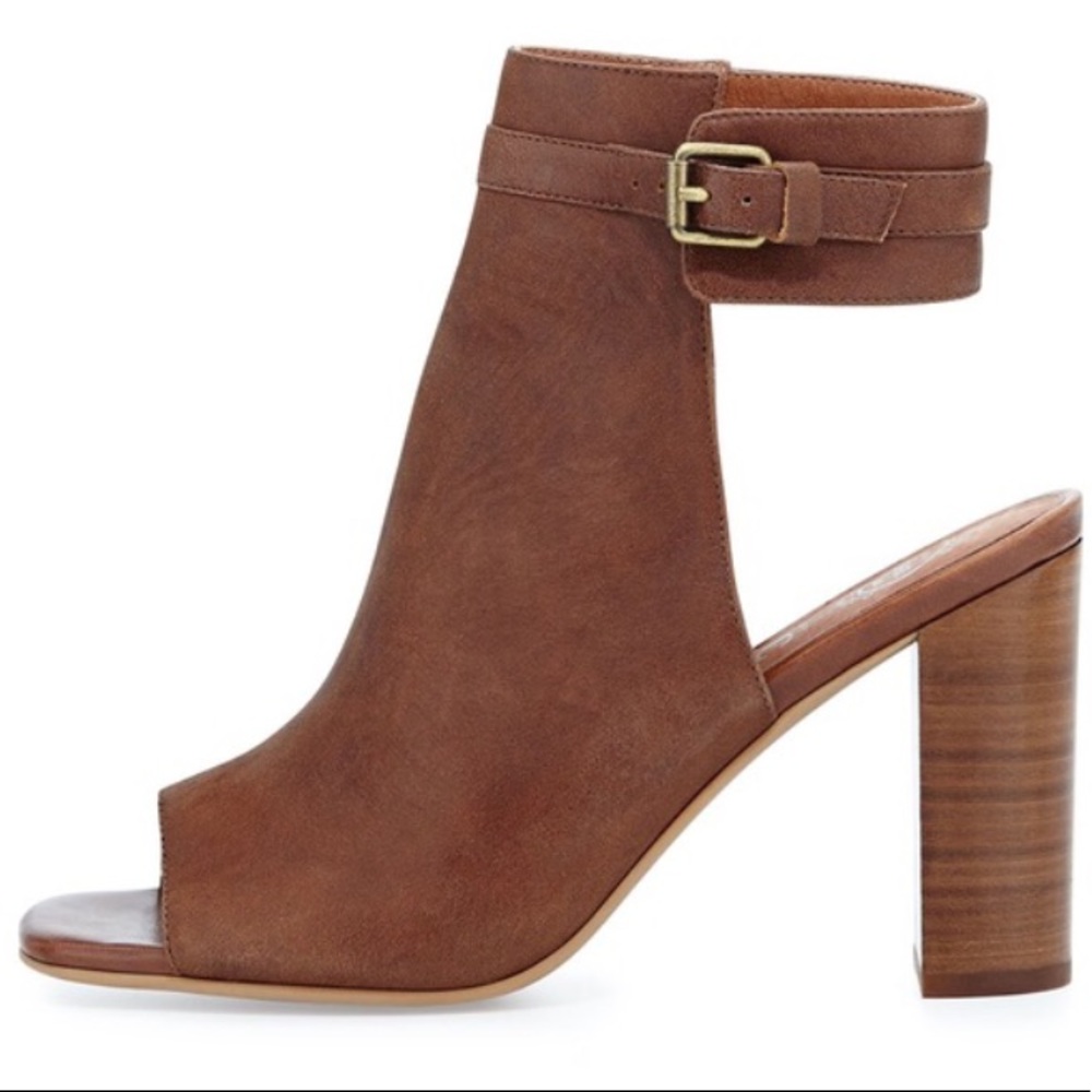 Jeffrey Campbell Canal Bootie