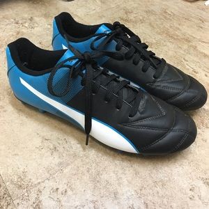 Men's Puma cleats US size 8 blue, black and white