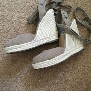 Steve Madden wedges