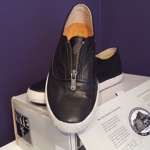 REDUCED Frye Dylan Zip Moto Shoe