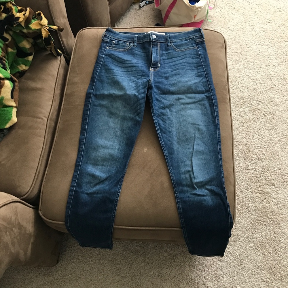 Hollister High Rise Super Skinny Jeans