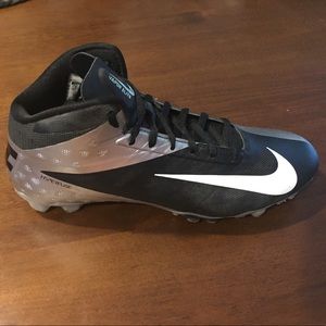 Nike vapor elite football cleats. Size 9