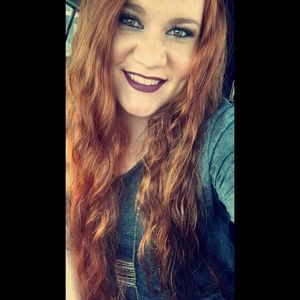 Meet your Posher, Kaylee