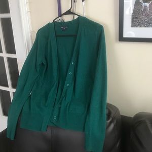 Gap Cardigan Button Down Sweater Green