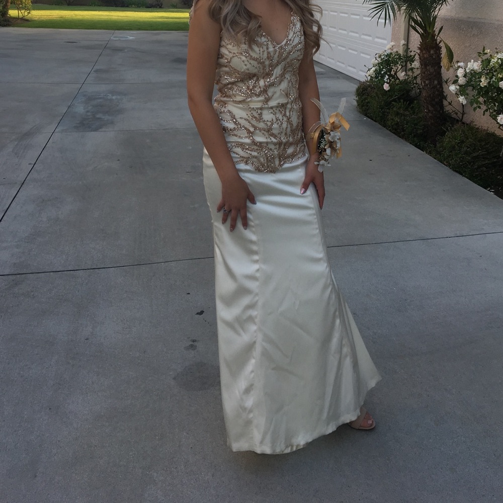 Prom dress GREAT CONDITION