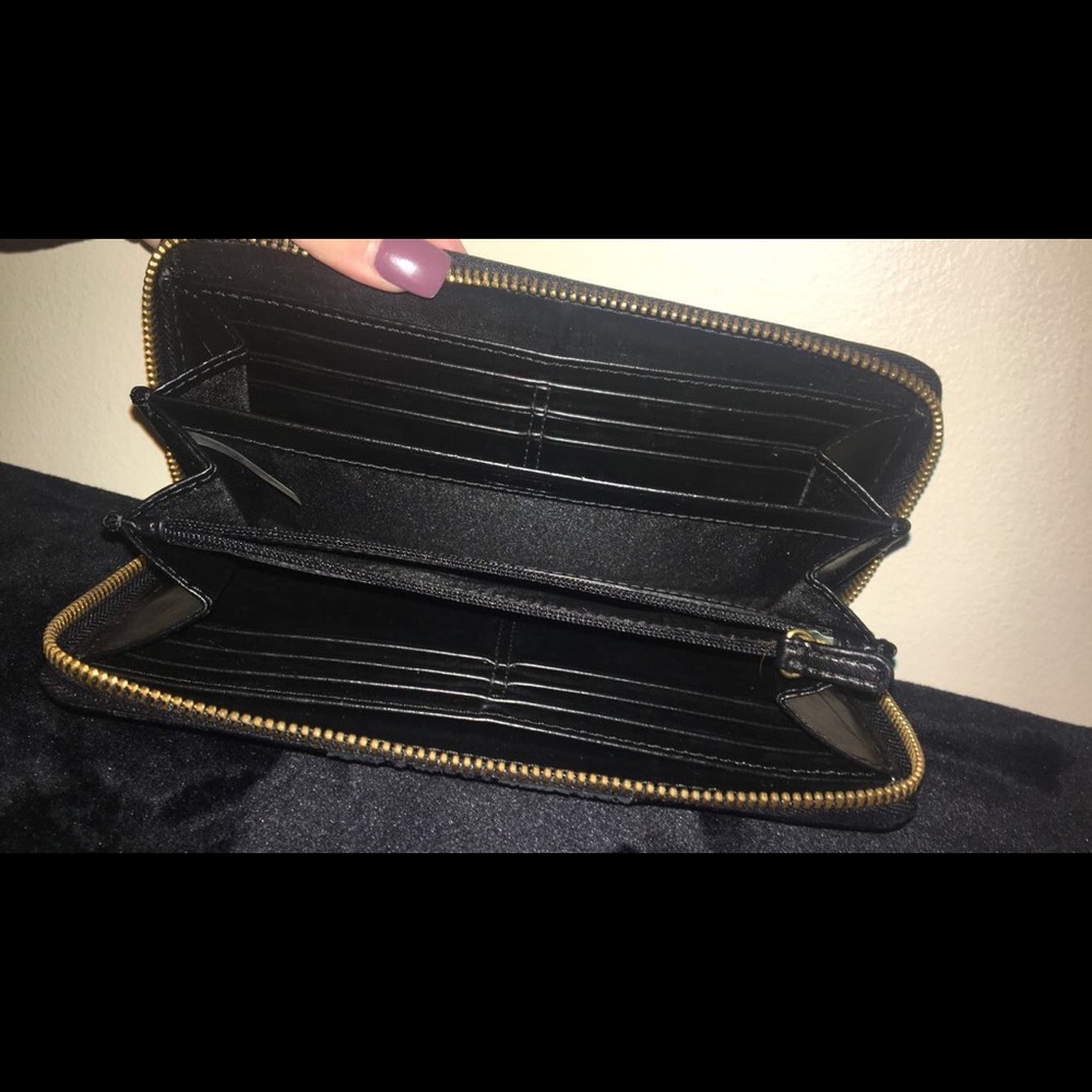Coach wallet - Picture 2 of 2