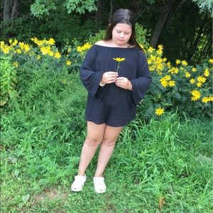 Meet your Posher, Mia