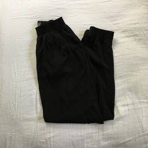 American Eagle joggers