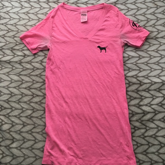 Victoria's Secret PINK short sleeve V neck tee - Picture 1 of 5