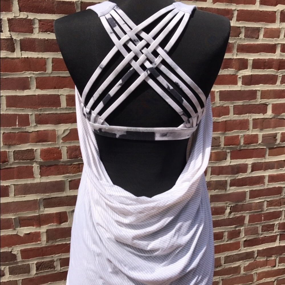 Lululemon Wild Ghost Tank Size 8
