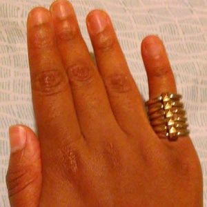 Multiple Rings in One