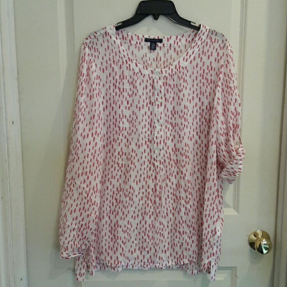 Tommy Hilfiger blouse w adjustable sleeves sz XL
