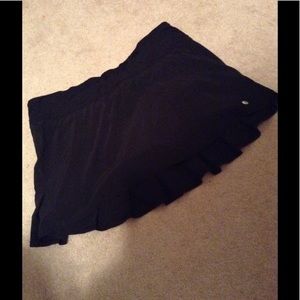 Lululemon Pacesetter Skirt size 8