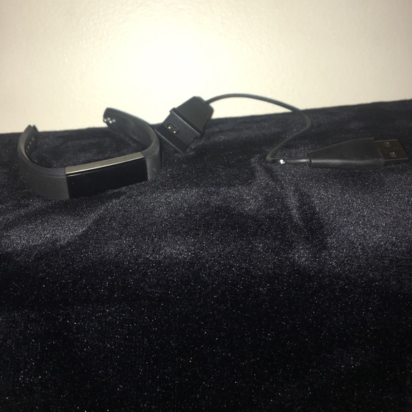 fitbit Other - Fitbit Alta with charger