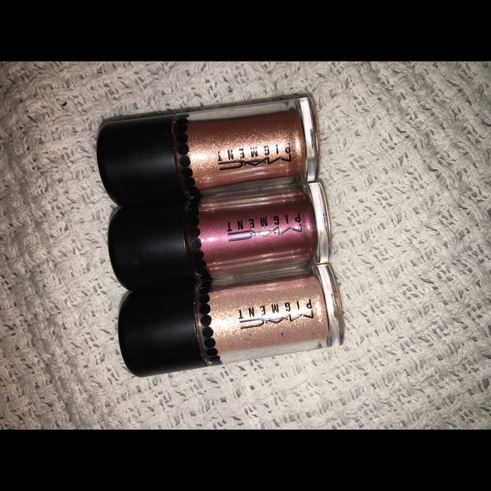 Mac object of affection pigments