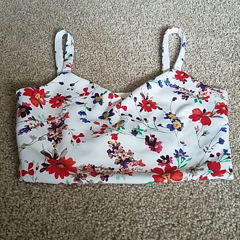 Express never worn crop top