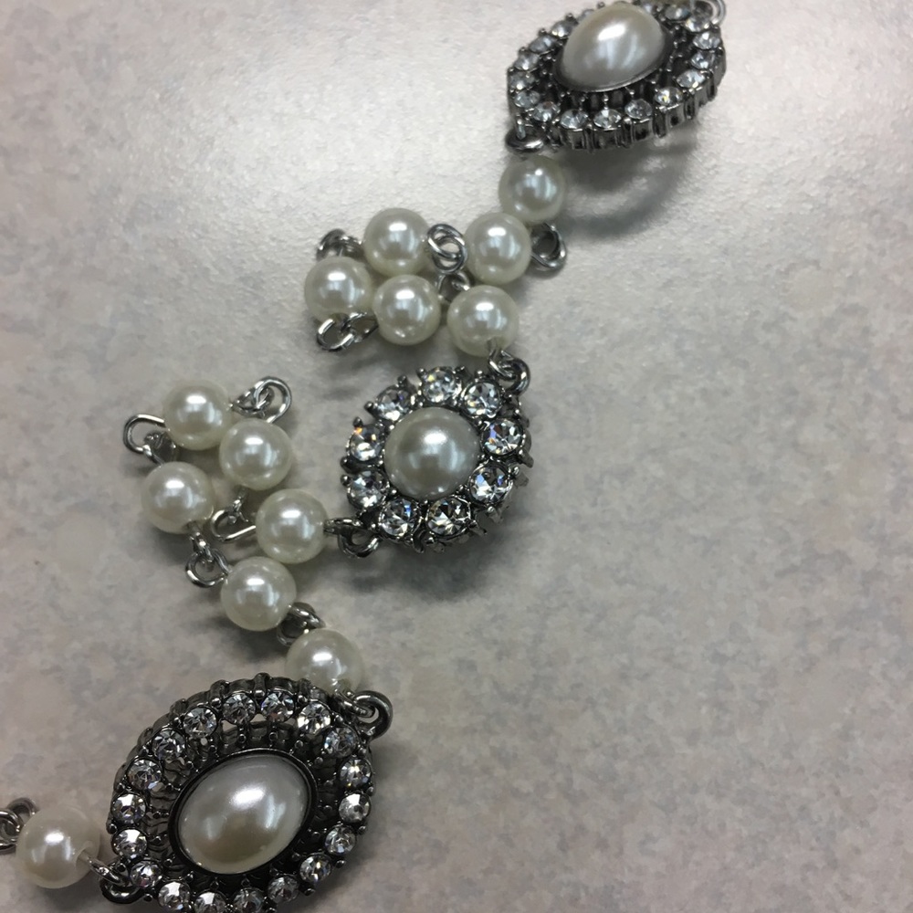 Premier Designs Pearl Necklace