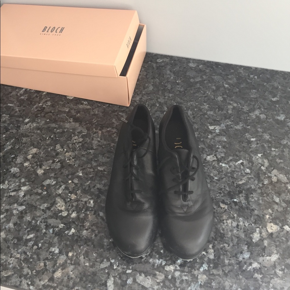 🐬Sale🐬Black Bloch Tap shoes!