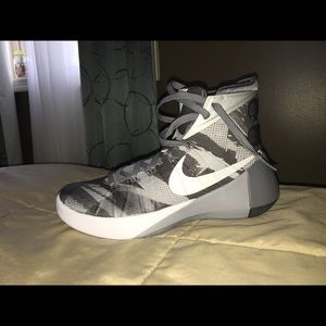 2015 Nike Hyperdunks. Great condition!!!