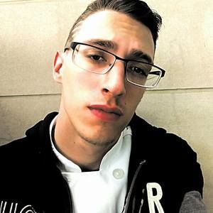 Meet your Posher, Blake