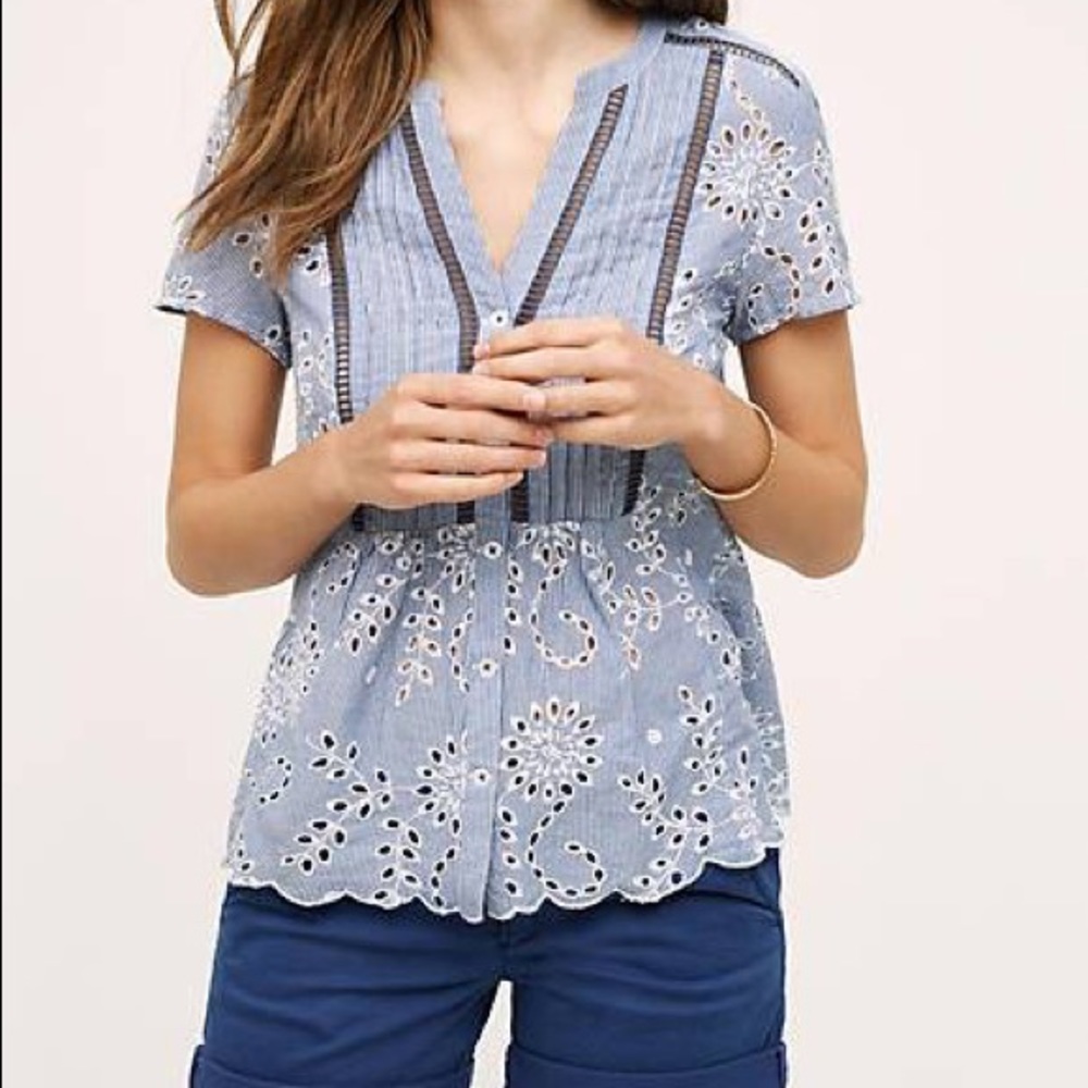 NWT- Holding horses Blouse