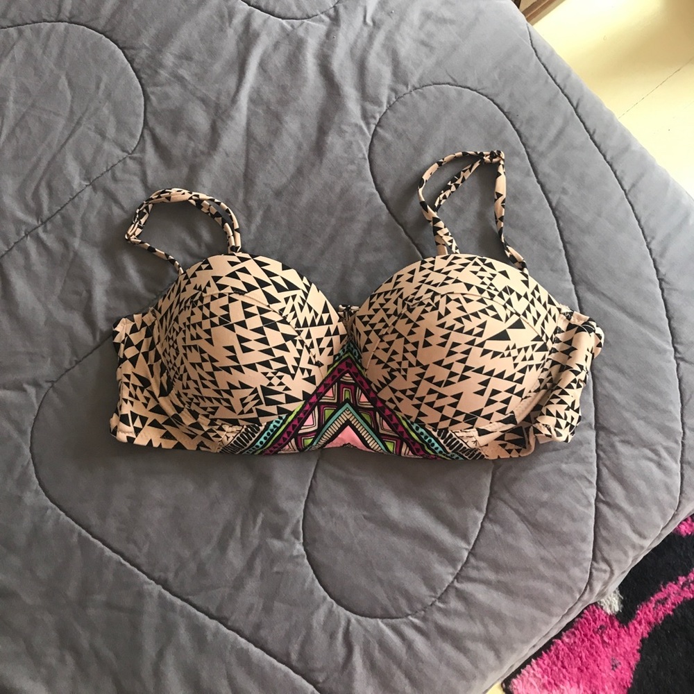 SALE! ☀️Xhilaration bikini top