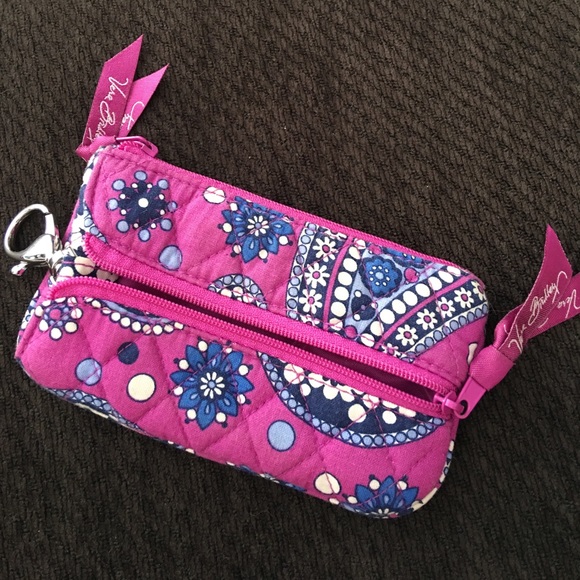 Vera Bradley, pink/blue keychain handheld wallet. - Picture 2 of 8