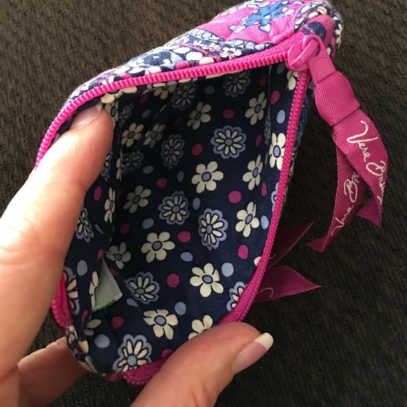 Vera Bradley, pink/blue keychain handheld wallet. - Picture 4 of 8