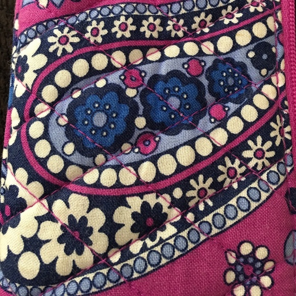 Vera Bradley, pink/blue keychain handheld wallet. - Picture 6 of 8